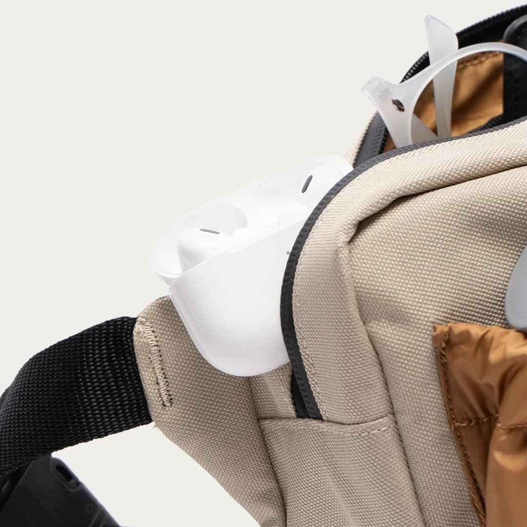 Traveler Waist Bag — 8