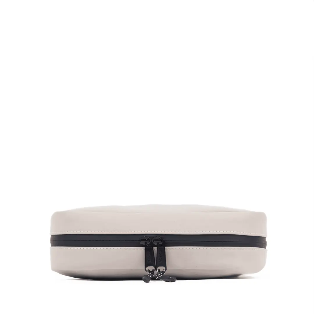 Grid Tech Organizer - Beige — 3