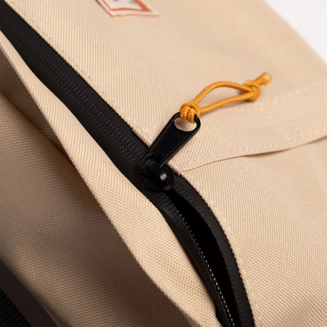 Day Trip Waist Bag - Beige — 5
