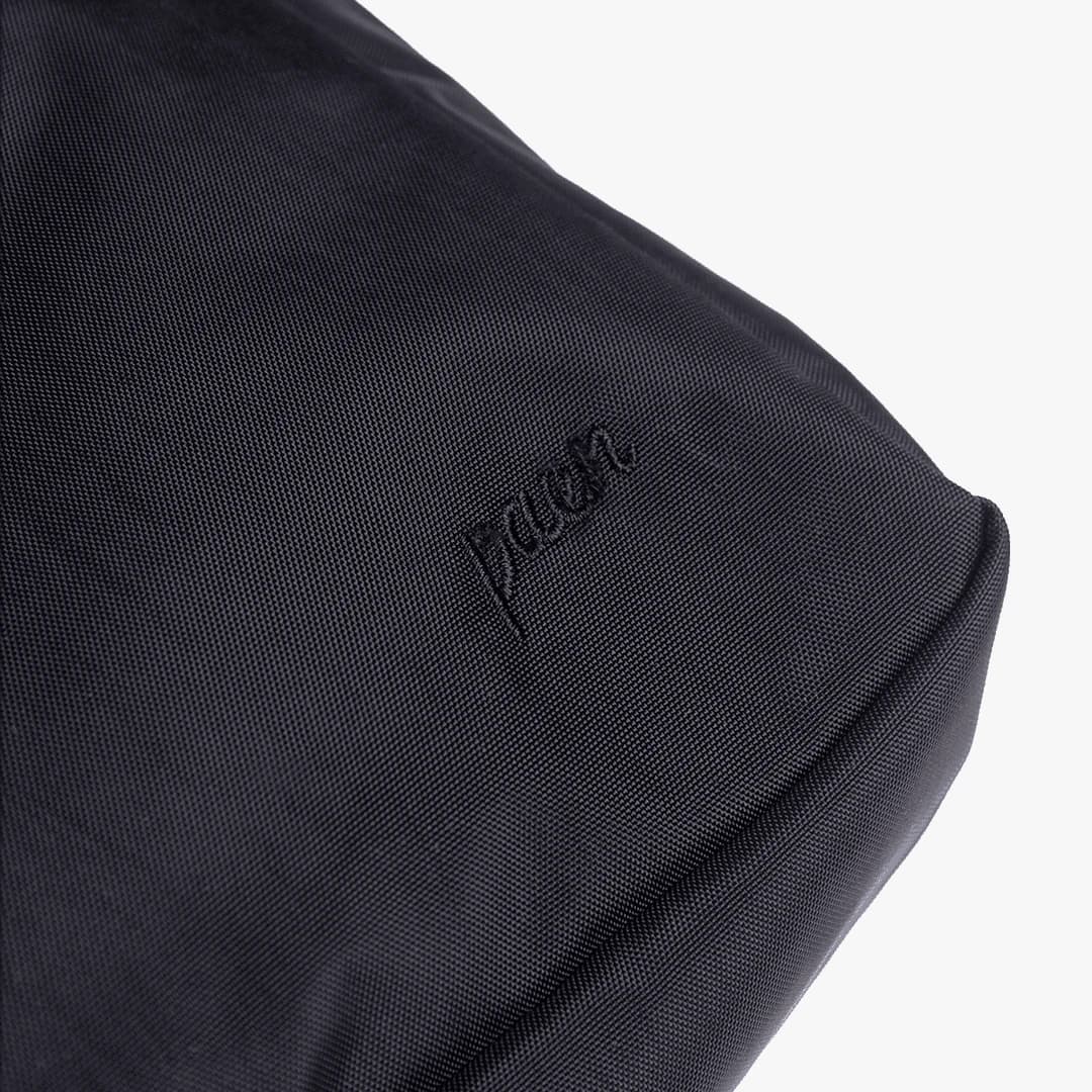 Medium Shoulder Bag — 5